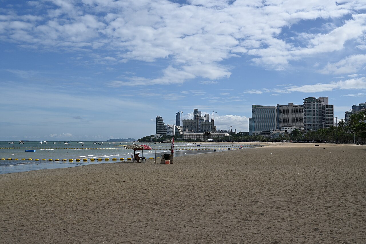 Pros and Cons of Living in Panama: An Honest Look for Expats