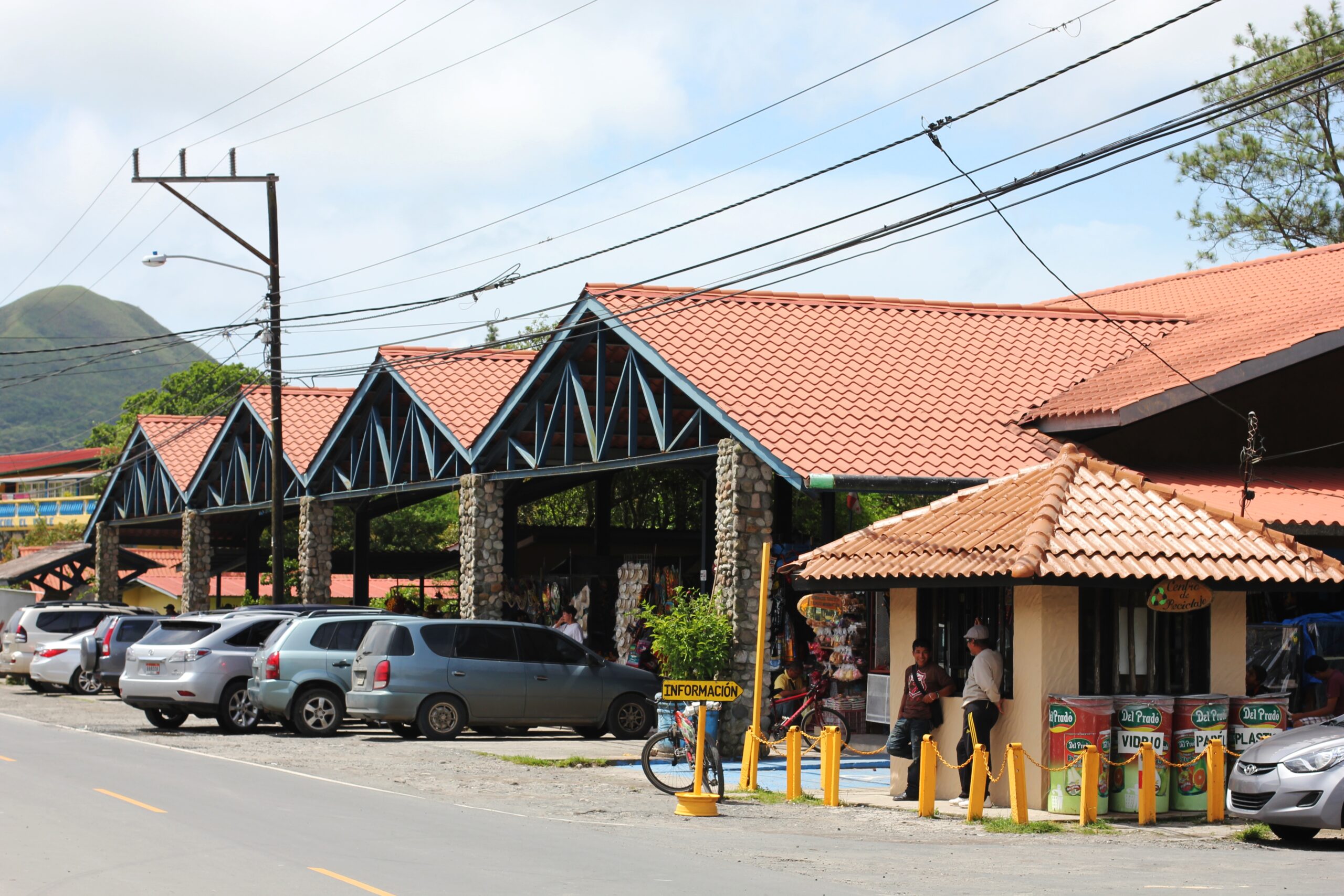 San Carlos Roadside Markets, Panama — Fresh Seafood & Produce